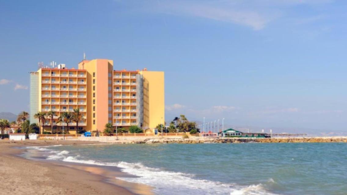 Guadalmar Playa Hotel - Malaga — Fotos 2